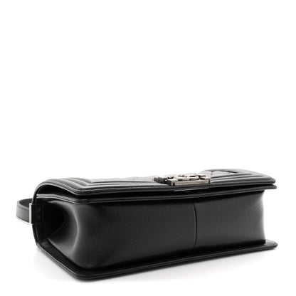 Caviar Quilted Medium Boy Flap Black