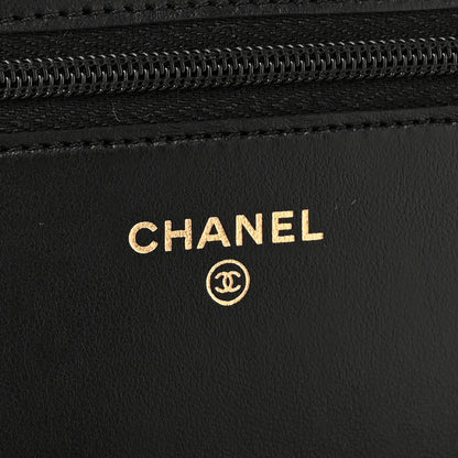 Caviar Quilted CC Turnlock Charm Wallet On Chain WOC Black
